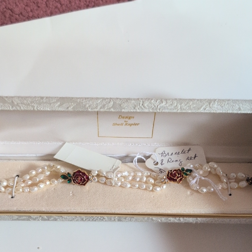 Shell Kepler Rose And Pearl Bracelet 7 1/2"